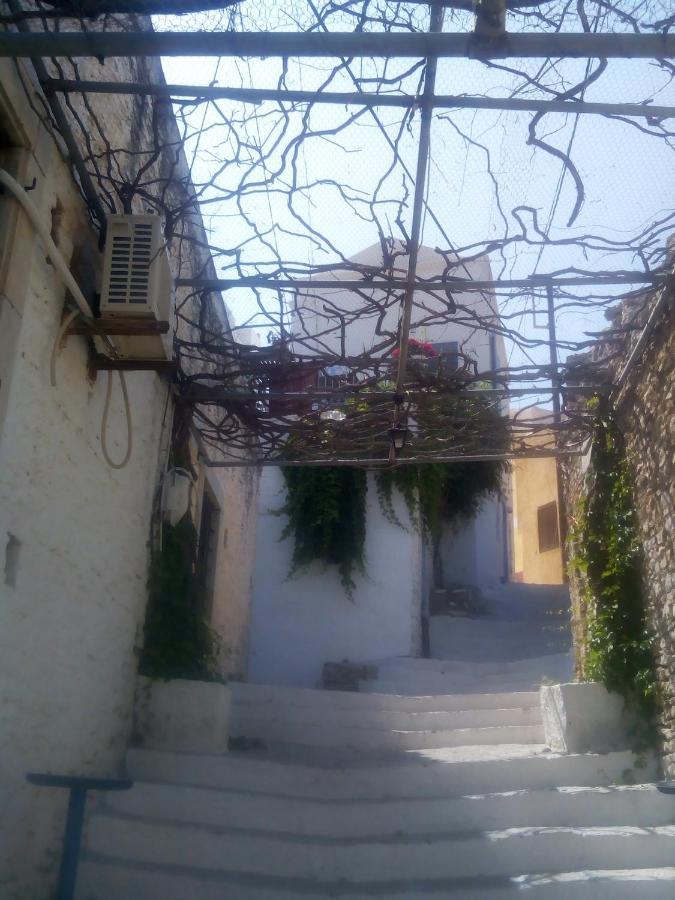 Marthas Traditional House 锡米 外观 照片